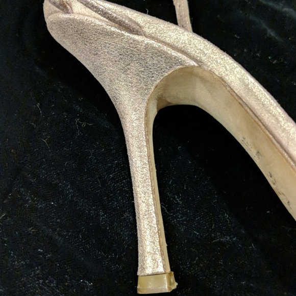 Jimmy Choo!  36.5 (6.5) blush color heel - Picture 4 of 8